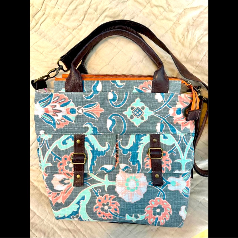 Rebekah Scott Designs Amber Crossbody Bag